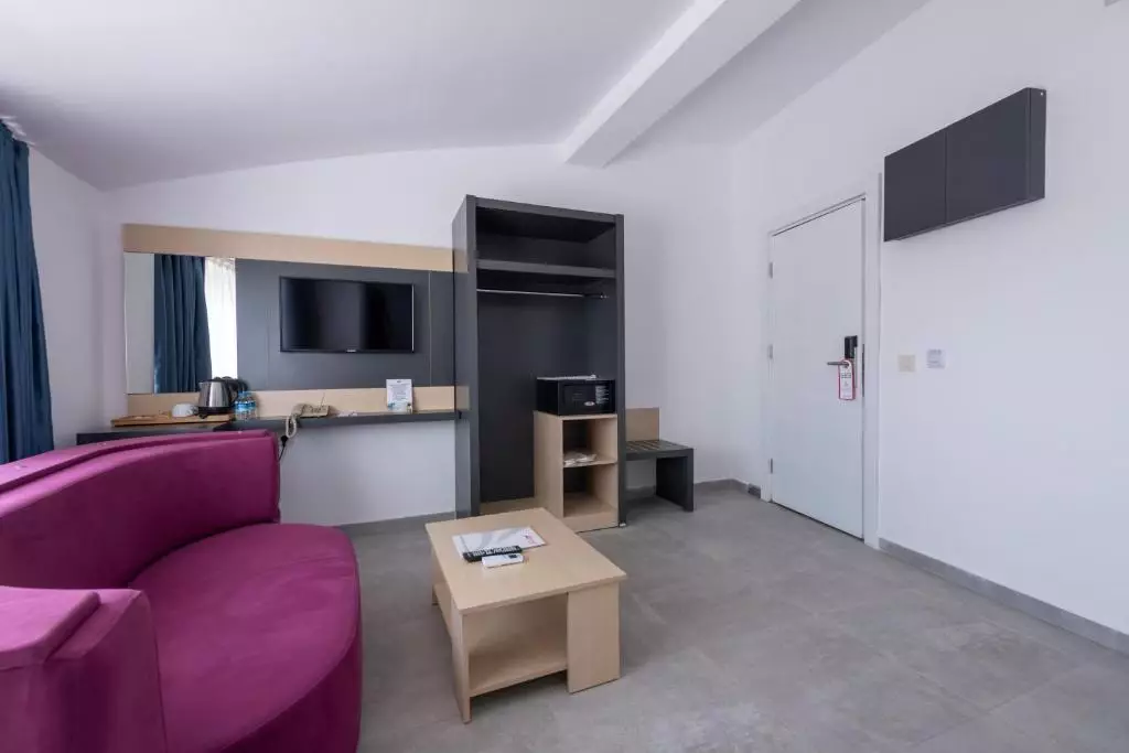 آرماس سان رایز لارا آنتالیا